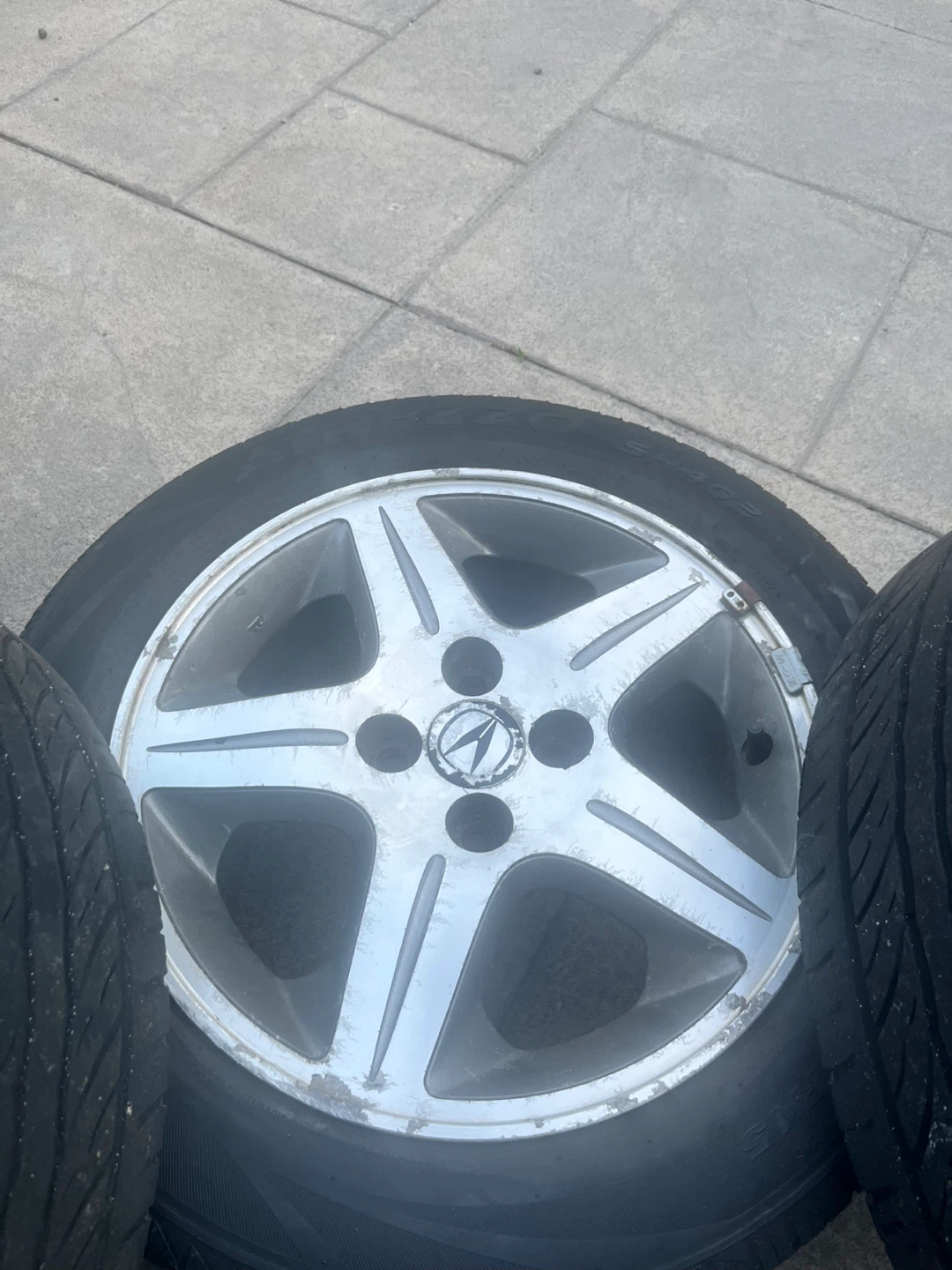 Set of 4 Acura Wheels and Tires - photo 2
