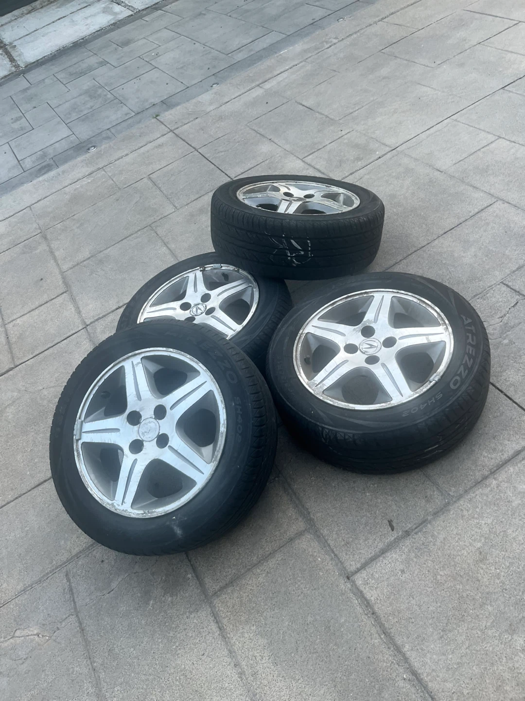 Set of 4 Acura Wheels and Tires - photo 3