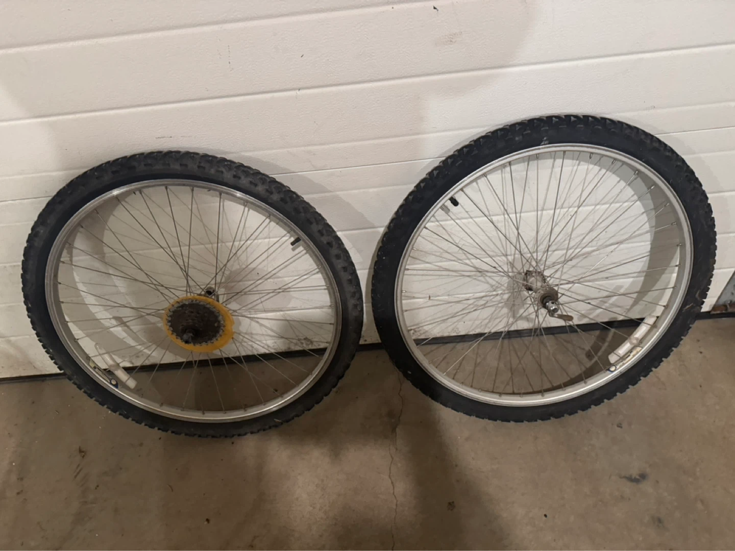 Mountain Bike Wheels and Tires - photo 4