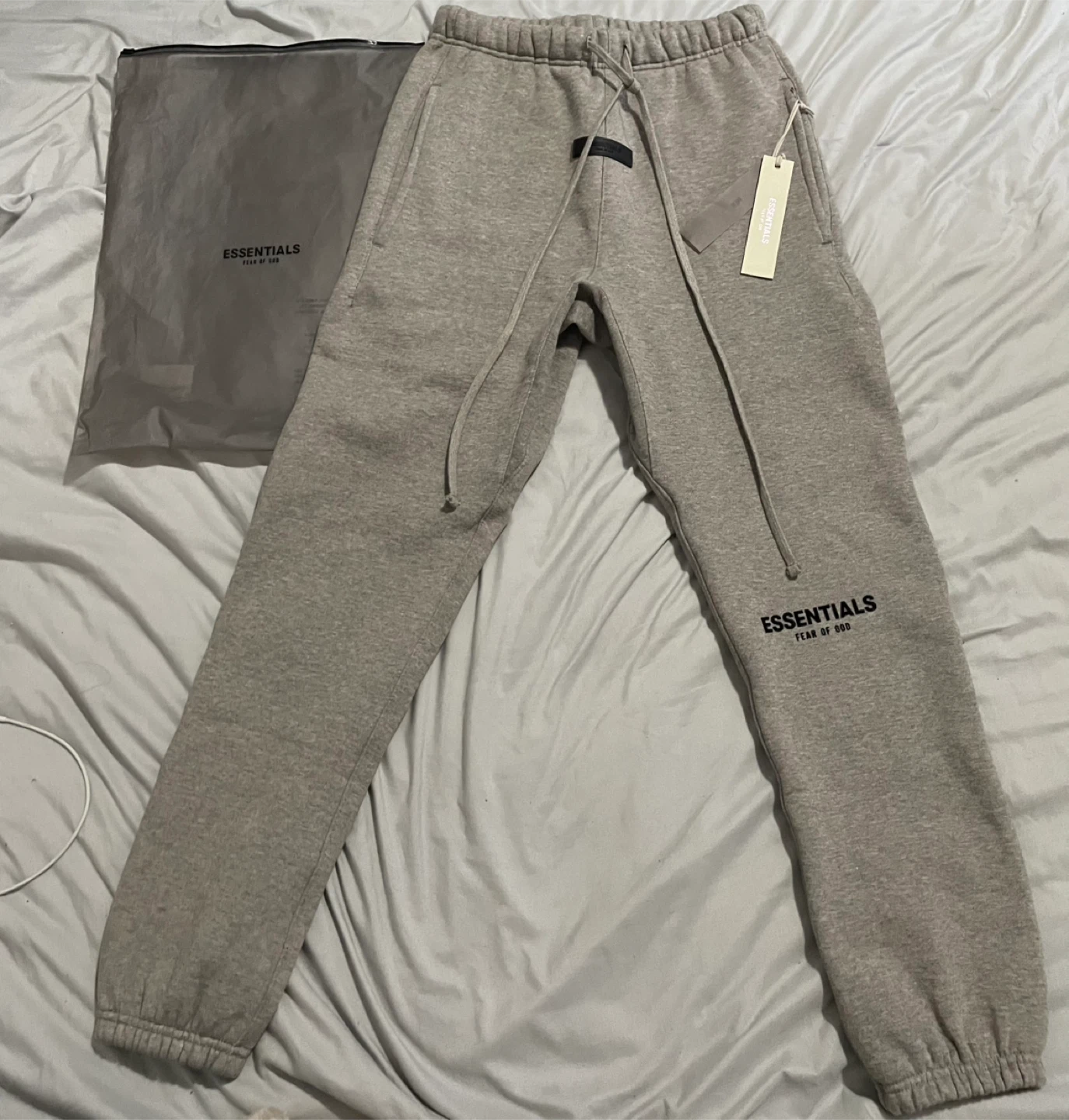ESSENTIALS Fear of God Sweatpants Grey XS