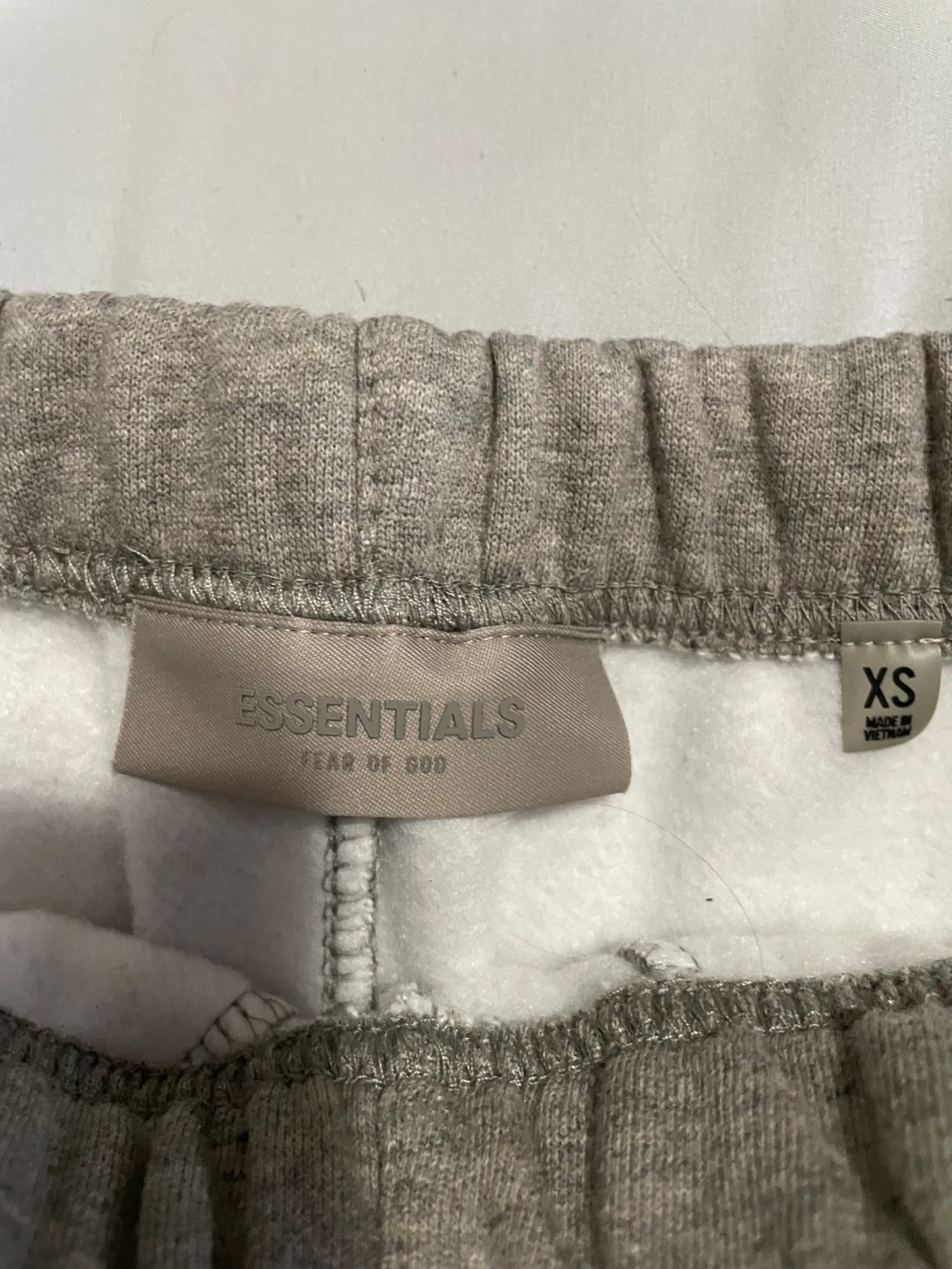 ESSENTIALS Fear of God Sweatpants Grey XS - photo 2