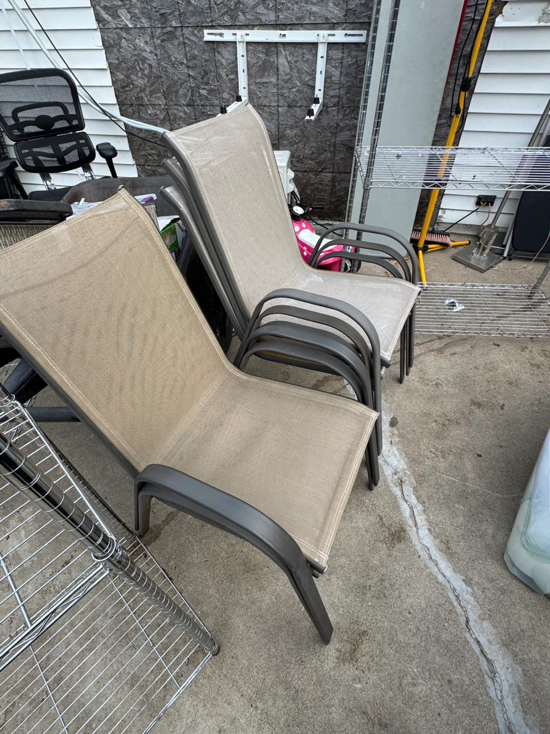 Stackable Patio Chairs - Tan Mesh - photo 3