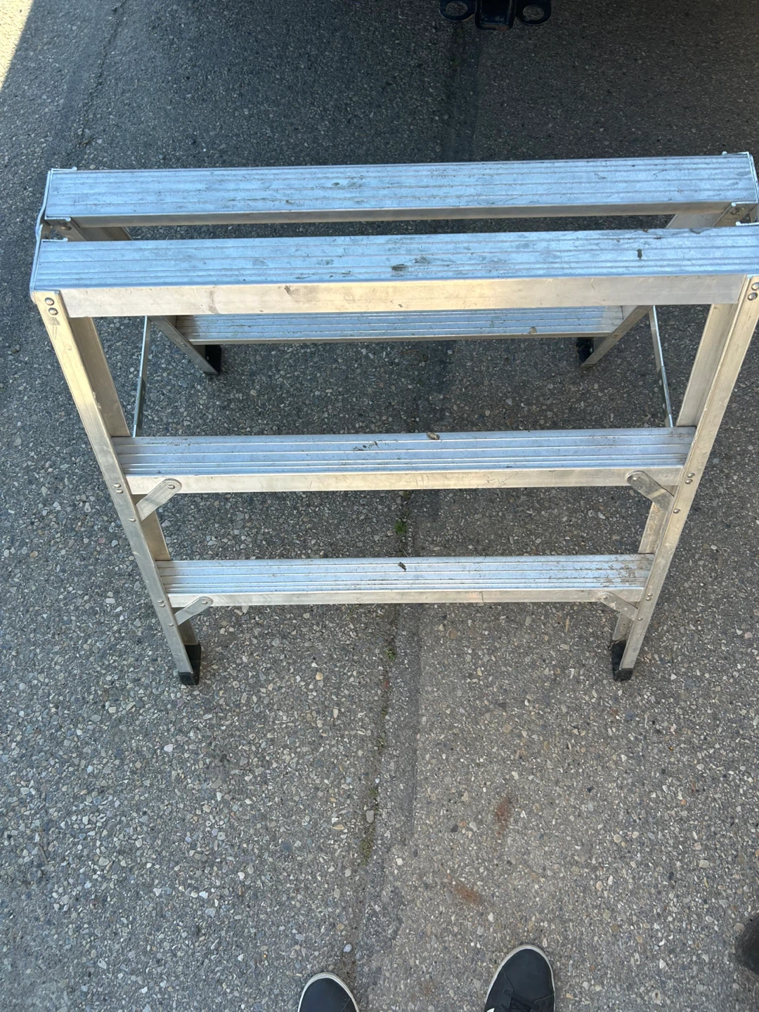 Sturdy 3’ Aluminum Sawhorse - photo 2