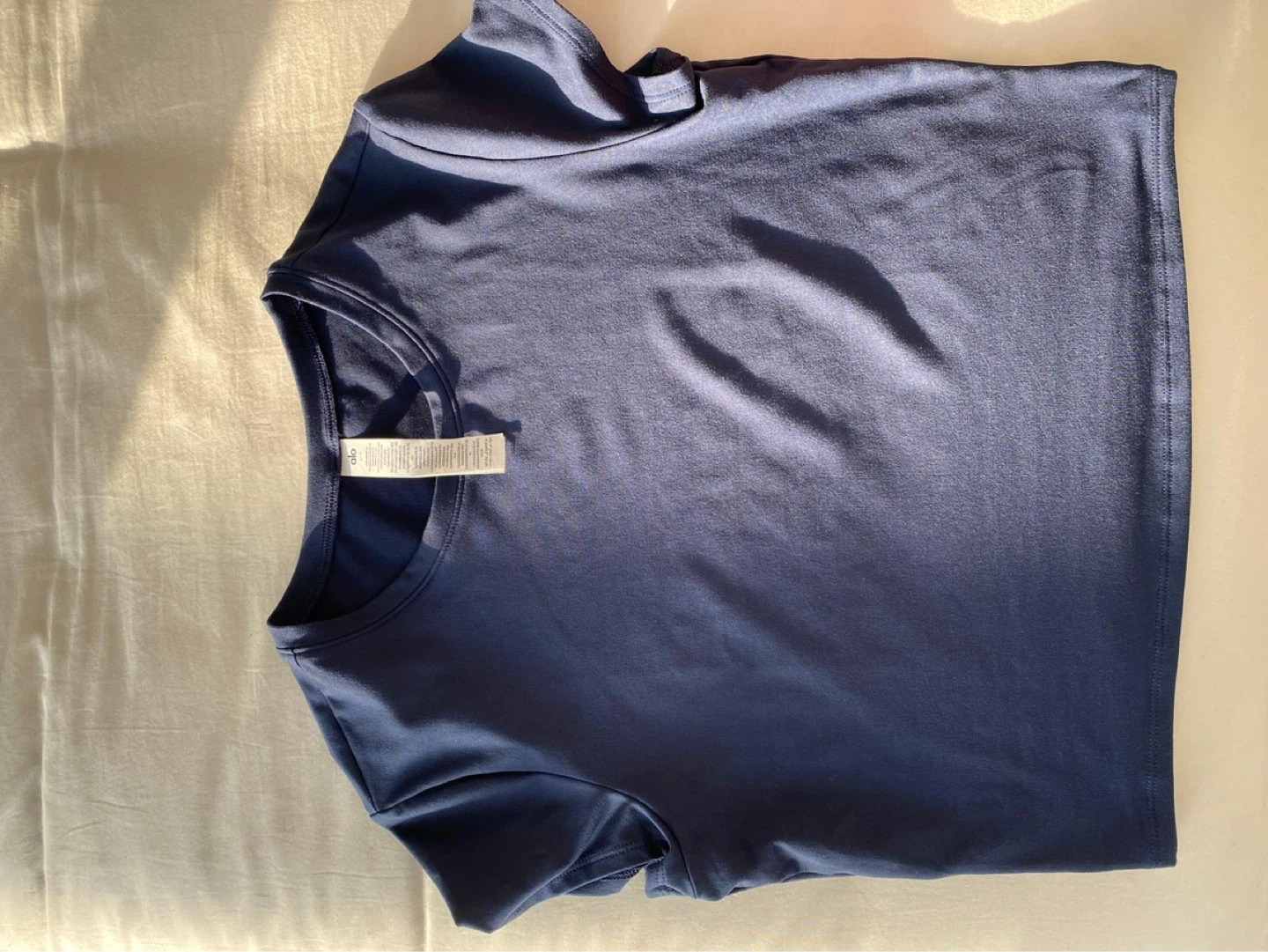 Alo Yoga Navy Blue Cropped T-Shirt - photo 2