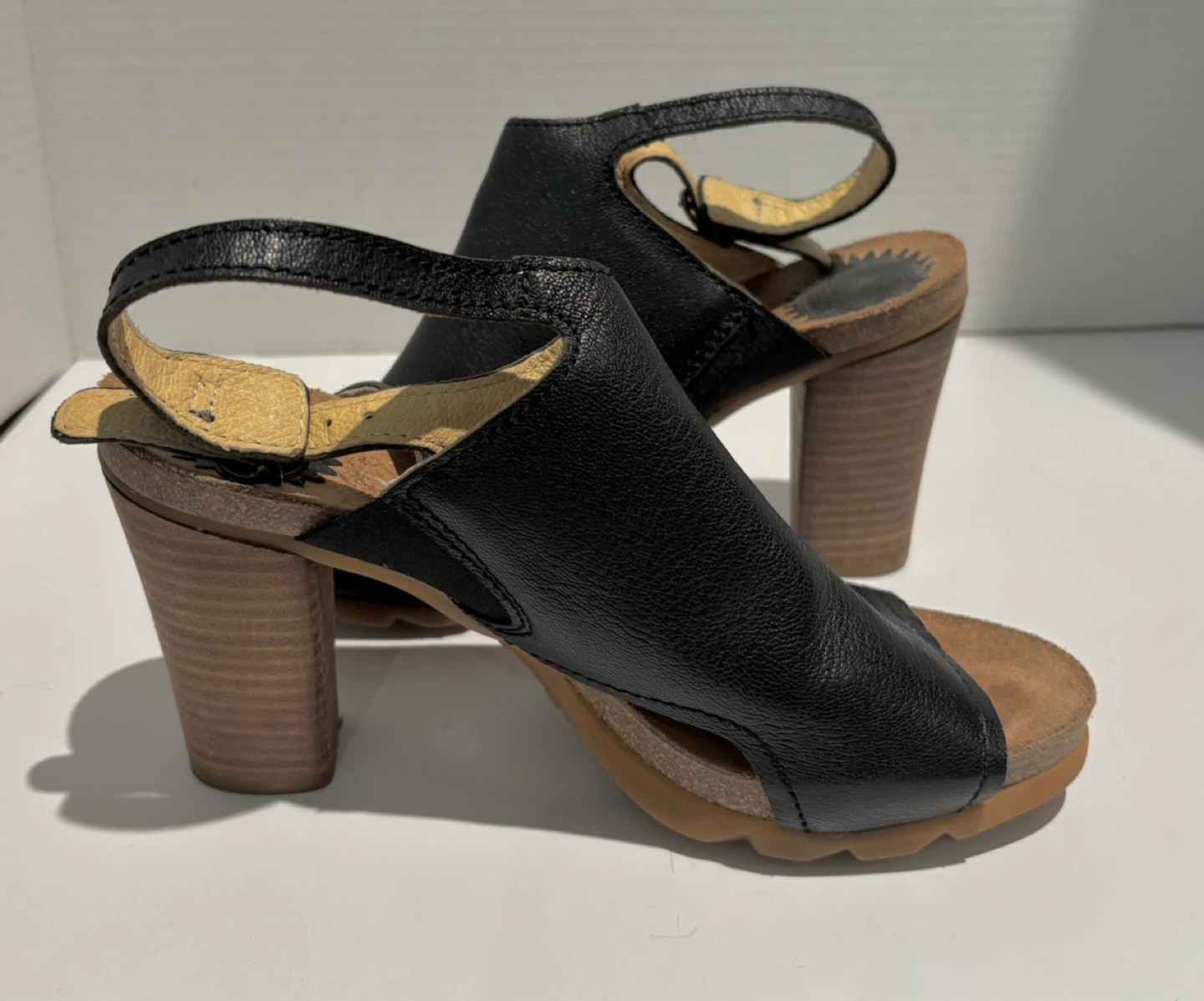 FLY LONDON Black Leather Slingback Heels Size 37
