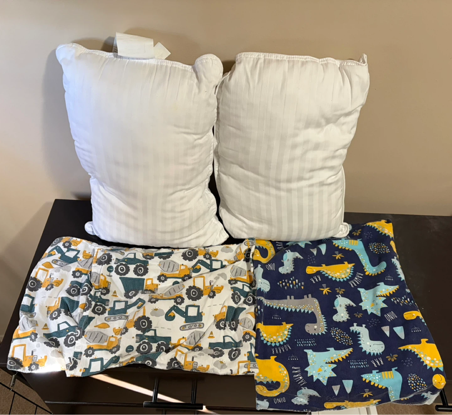 Two kids pillows with pillowcases