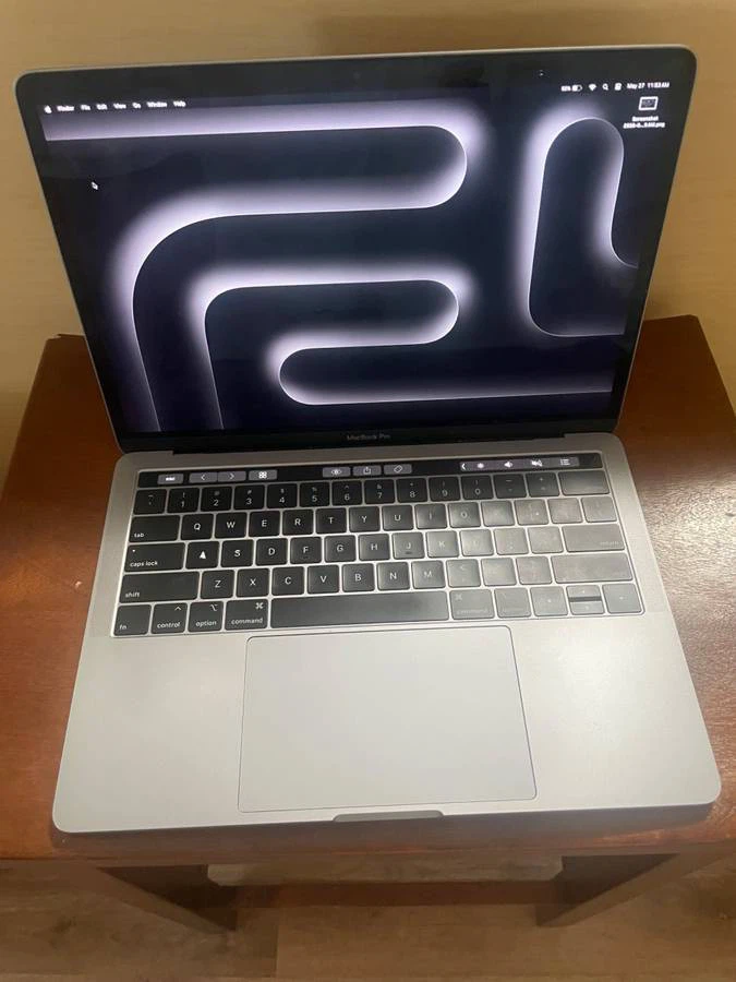 Apple MacBook Pro 13-inch 2018