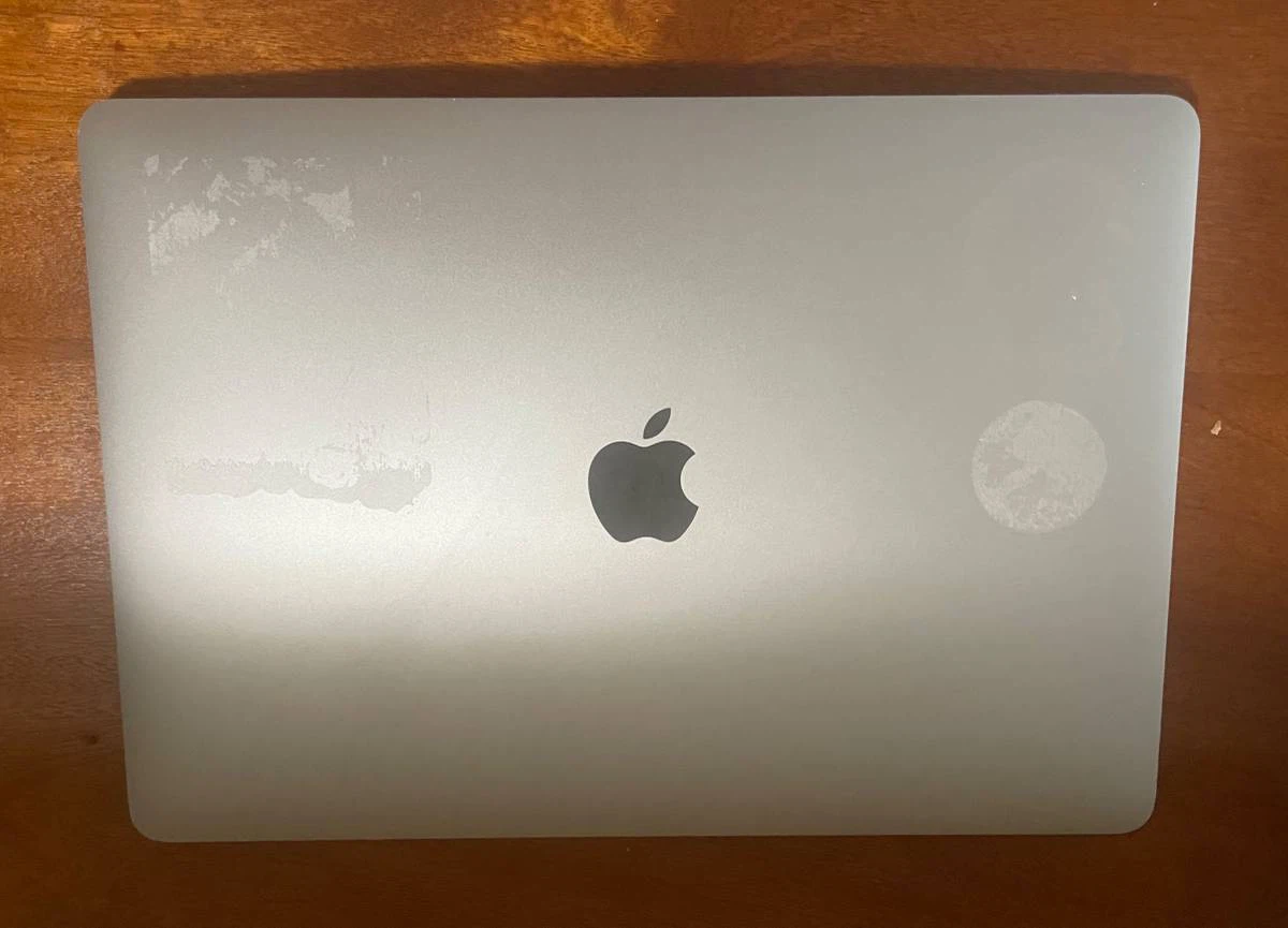 Apple MacBook Pro 13-inch 2018 - photo 3