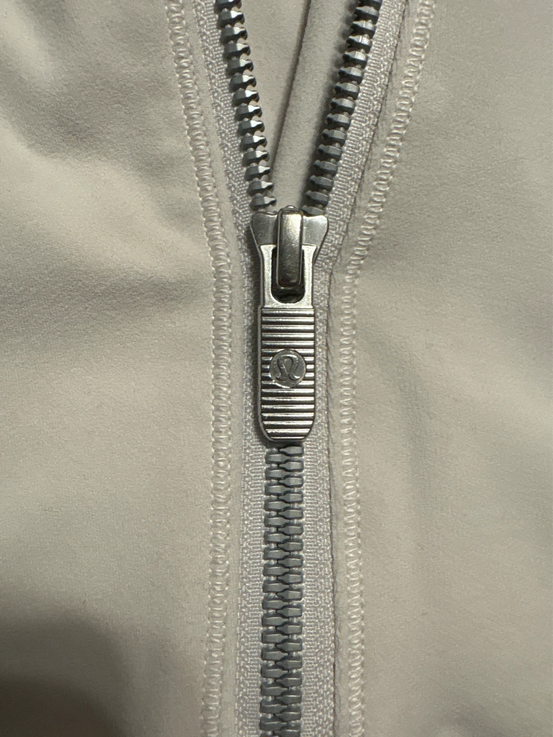 Lululemon Light Grey Asymmetrical Zip Hoodie Jacket - photo 3