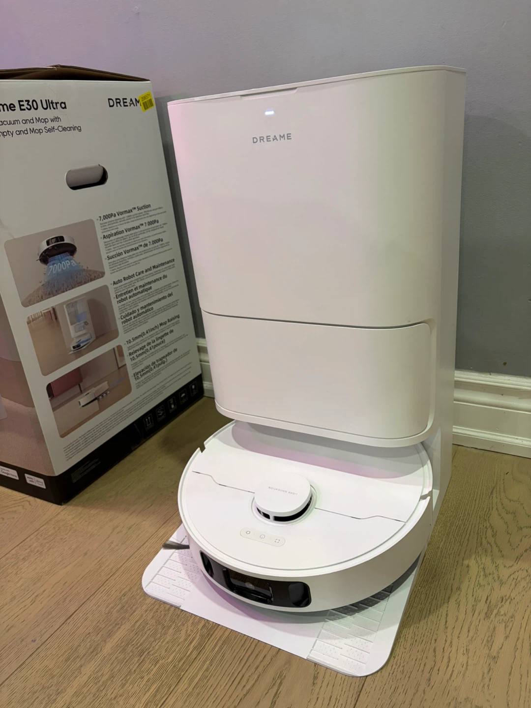 Dreame E30 Ultra Robot Vacuum & Mop – Like New
