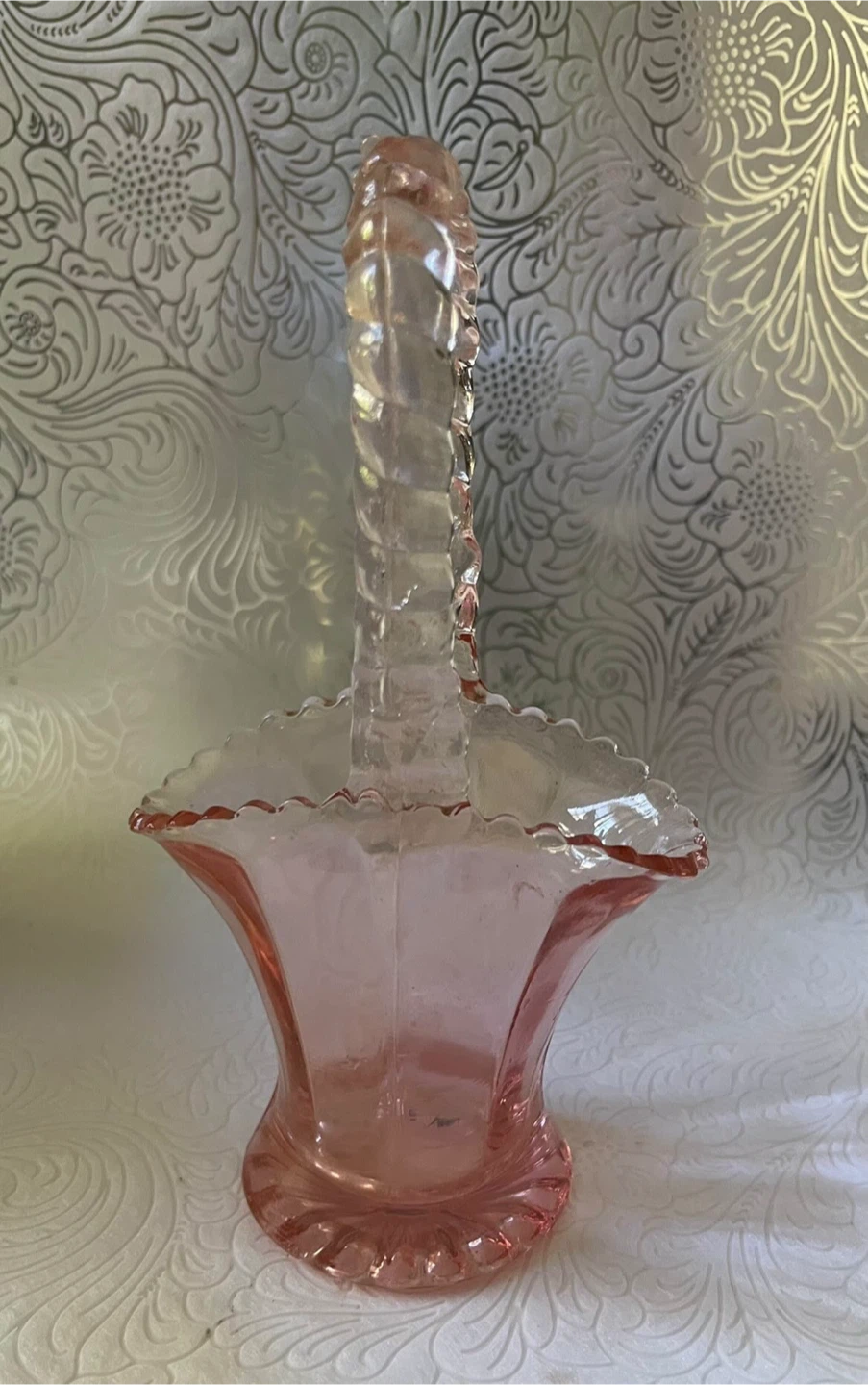 Cute Vintage Pink Pressed Glass Basket Vase Twisted Handle 6.5”