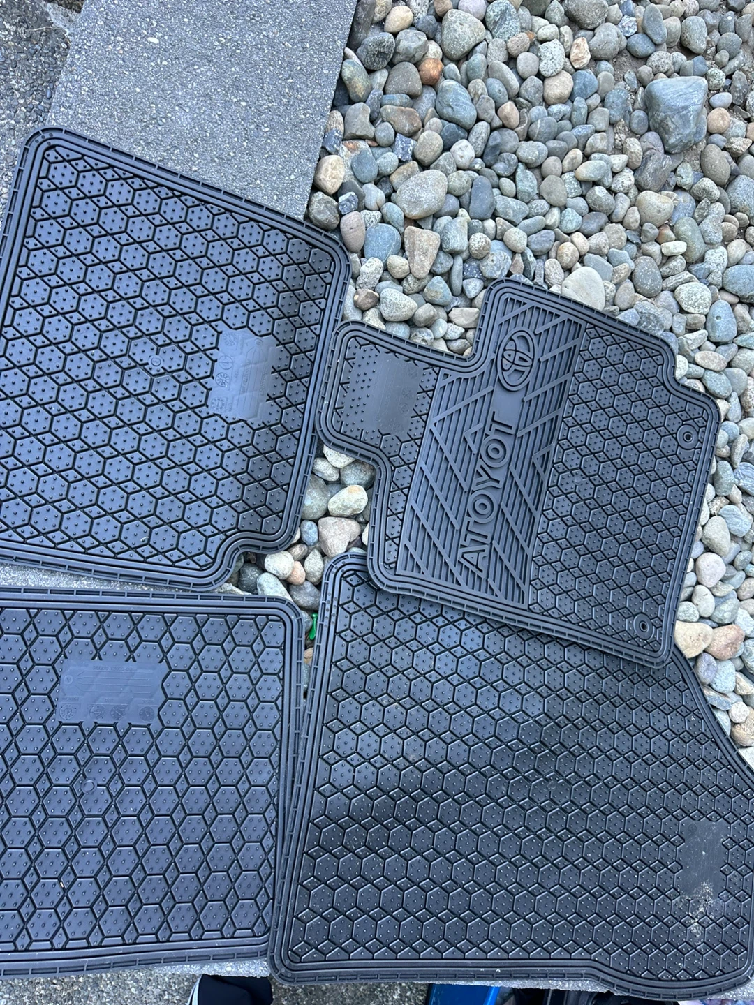 Toyota All-Weather Floor Mats Set - photo 2