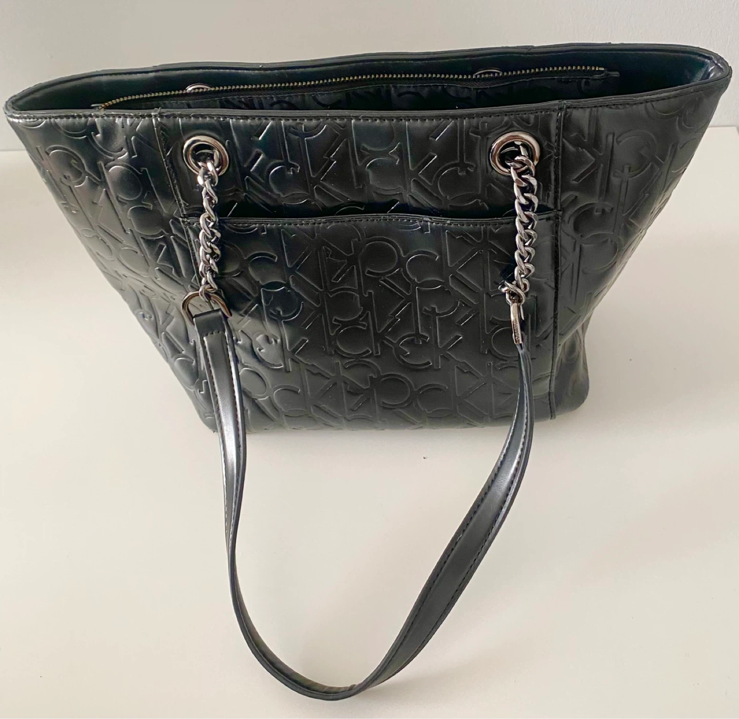 Calvin Klein Black Embossed Logo Tote Bag - photo 2