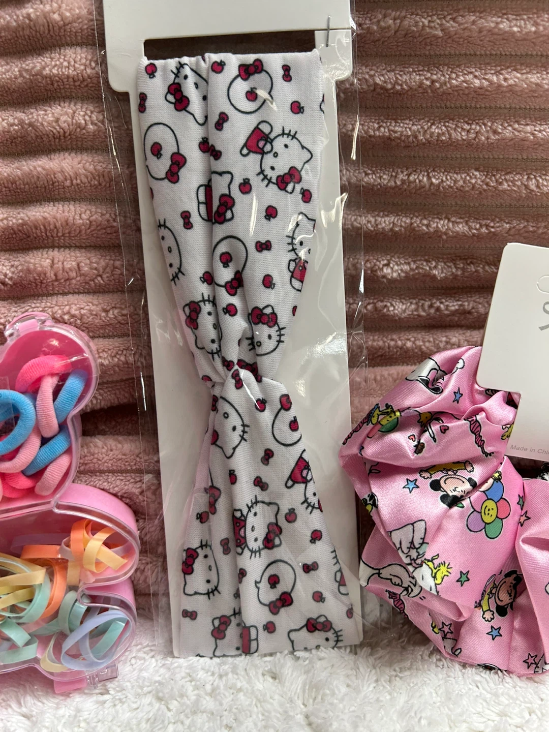 Hello Kitty Headband & Hair Accessories Set for your little girl - photo 4