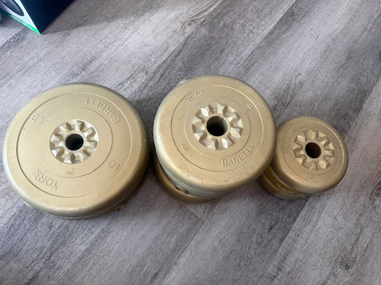Vinyl Weight Plates Set – 45.5 lbs Total – Good Condition - photo 3