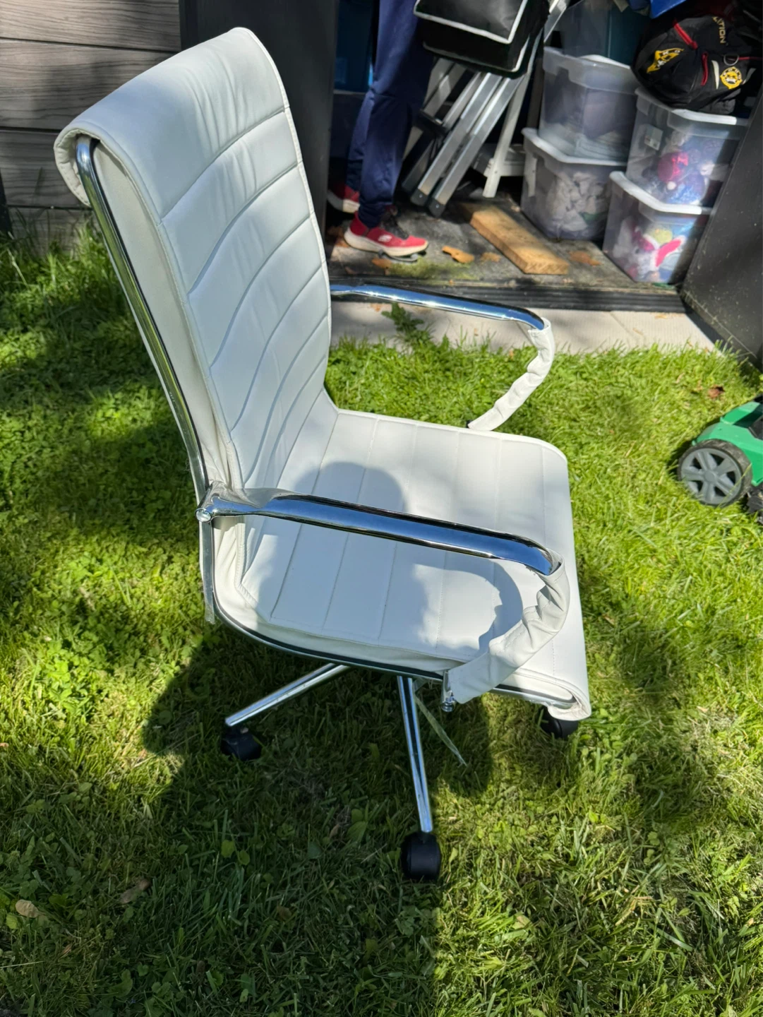 White Faux Leather Office Chair - photo 2