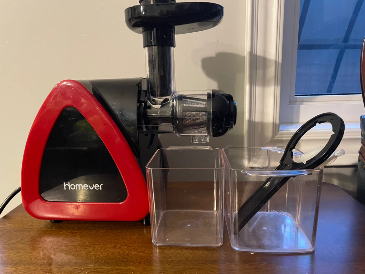 Juicer maker