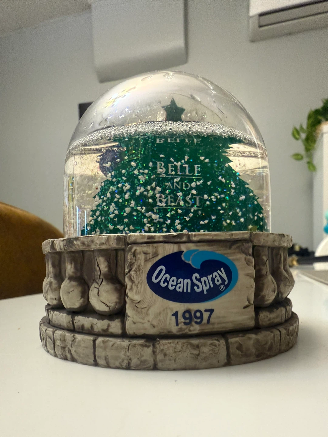 Disney's Beauty and the Beast The Enchanted Christmas Snow Globe - photo 2
