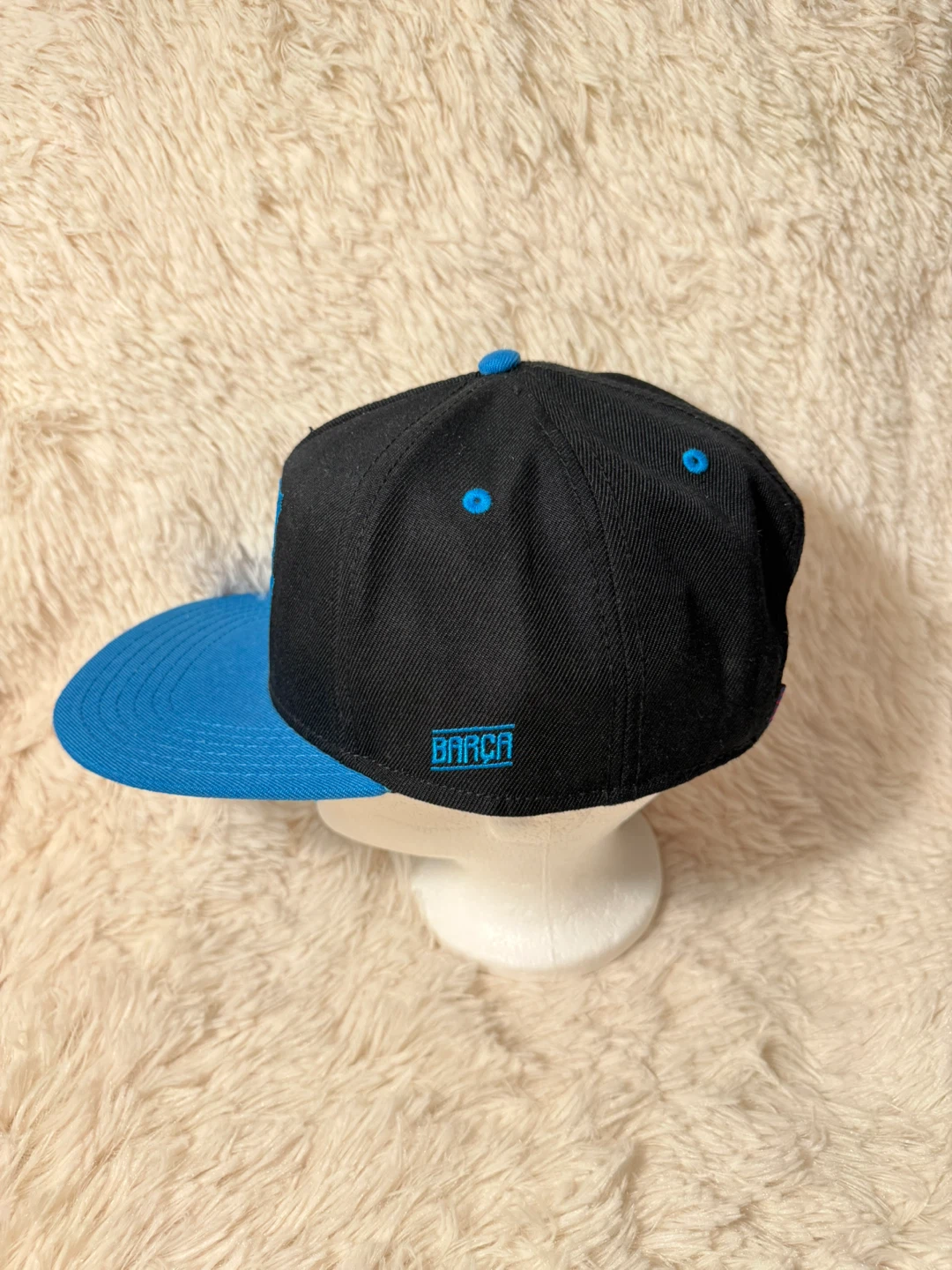 Official Licensed FC Barcelona (FCB) Two-Tone Snapback Cap 🟦 - photo 2
