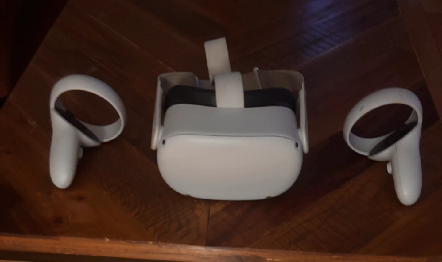 Oculus Meta Quest 2 VR Headset
