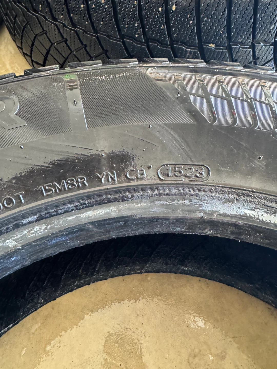 235/65r17 motormaster (dot 1523) set of four tires - photo 4