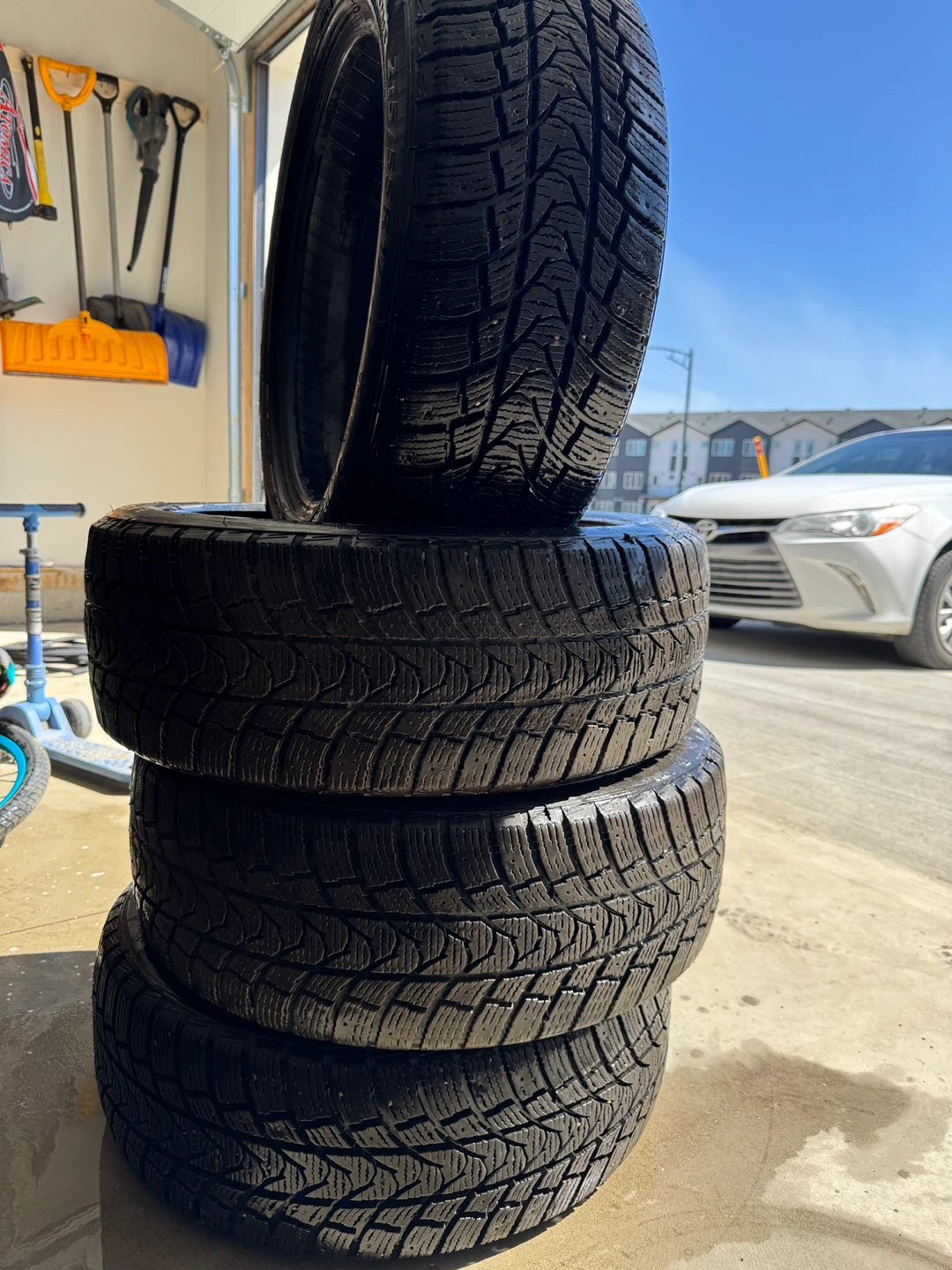 215/55r17 greentral s1 (dot 2923) set of four tires - photo 3