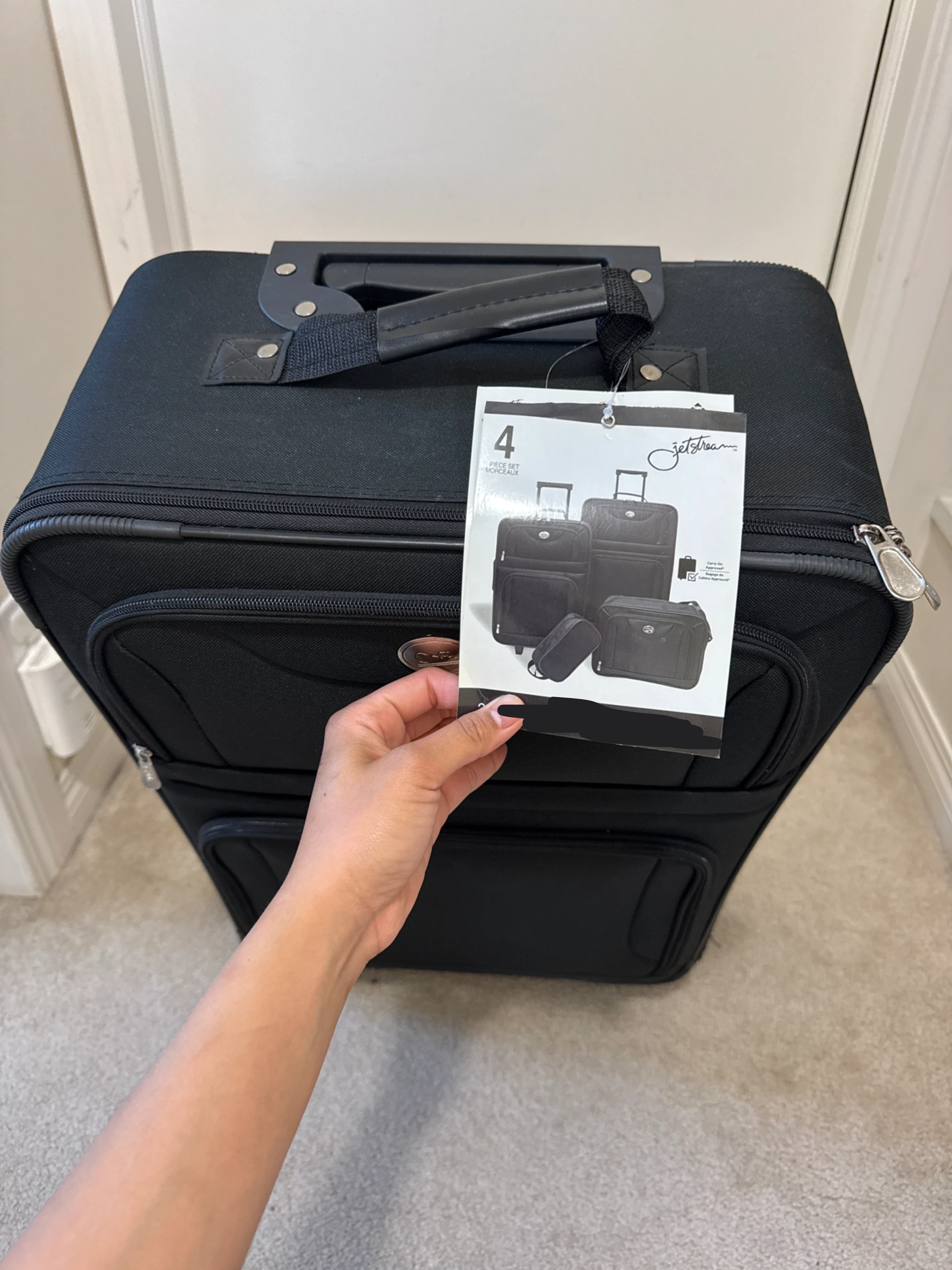 Jetstream 4-Piece Luggage Set - photo 2