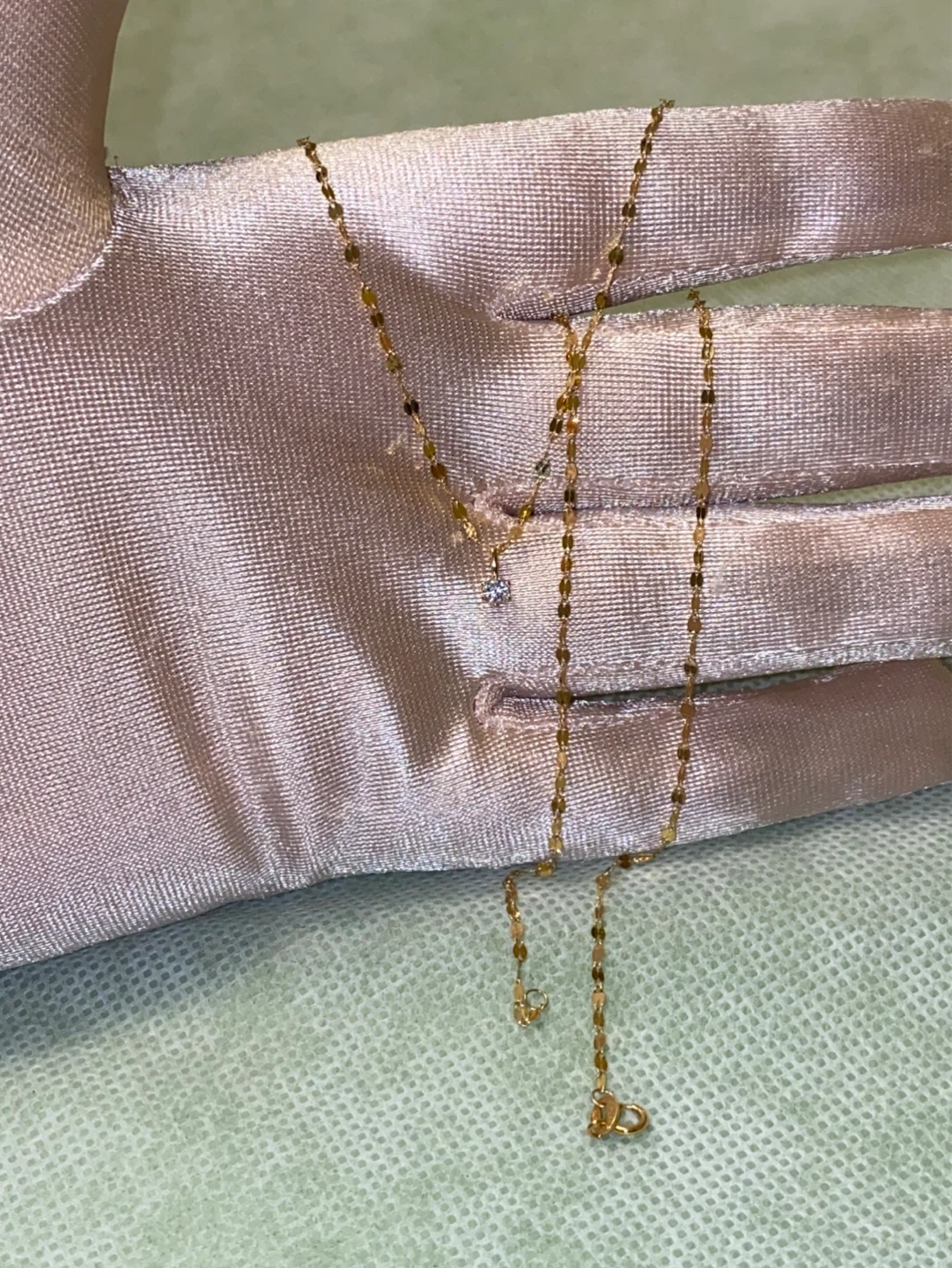 18 K Gold Diamond Solitaire Necklace