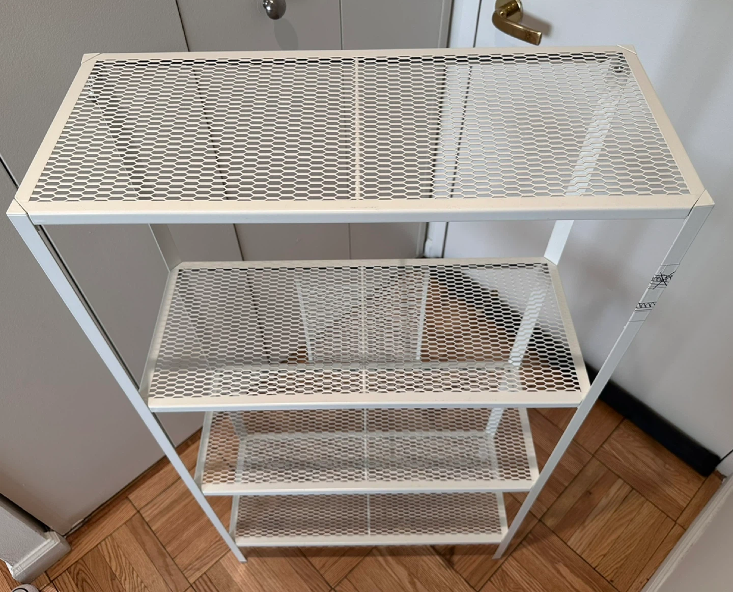 MOVING SALE - White 3-Tier Metal Shelf Unit - photo 2