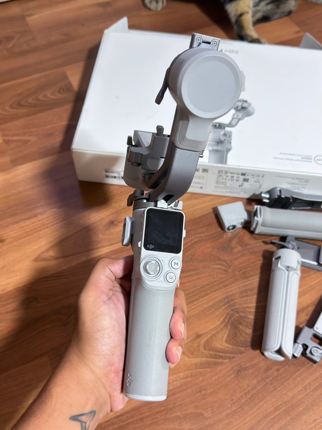 DJI RS 4 Mini Combo Gimbal - photo 3
