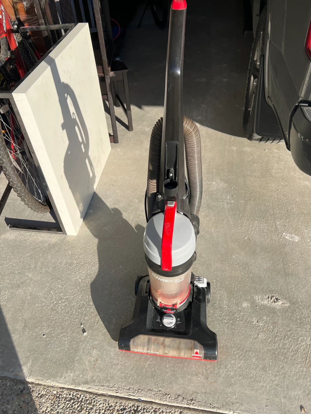Bissell PowerForce Turbo Vacuum Cleaner - photo 2