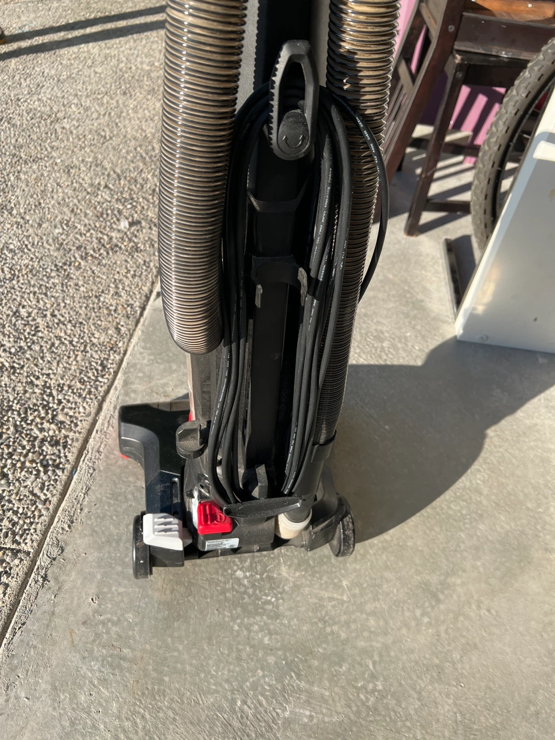 Bissell PowerForce Turbo Vacuum Cleaner - photo 3