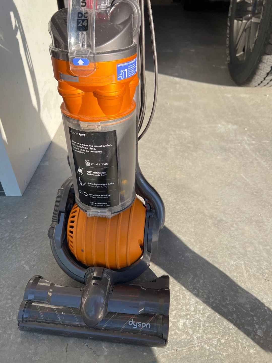Dyson Ball Animal 2 Upright Vacuum Cleaner - photo 3