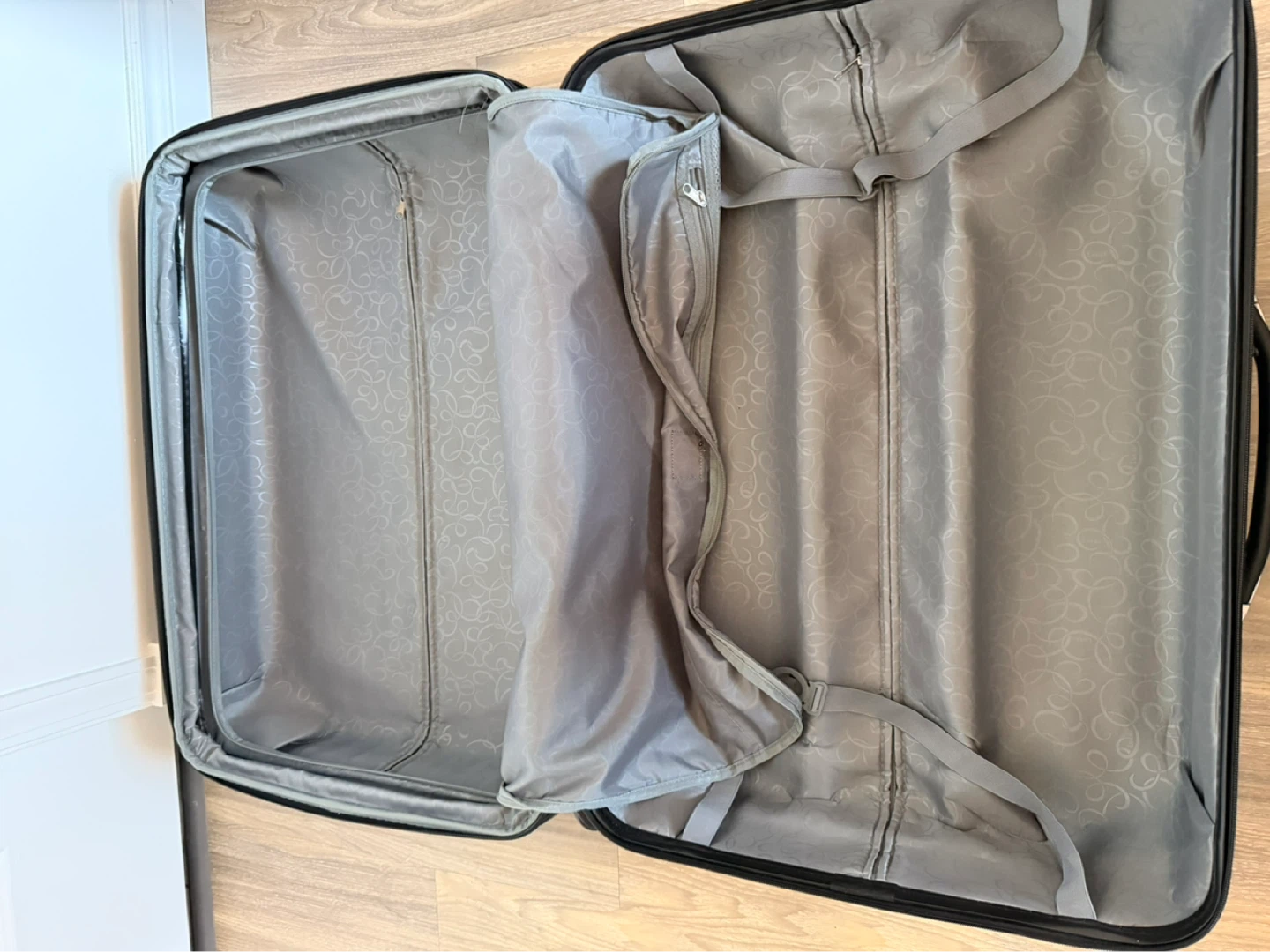 Lucas and Samsonite Luggage Set - photo 4