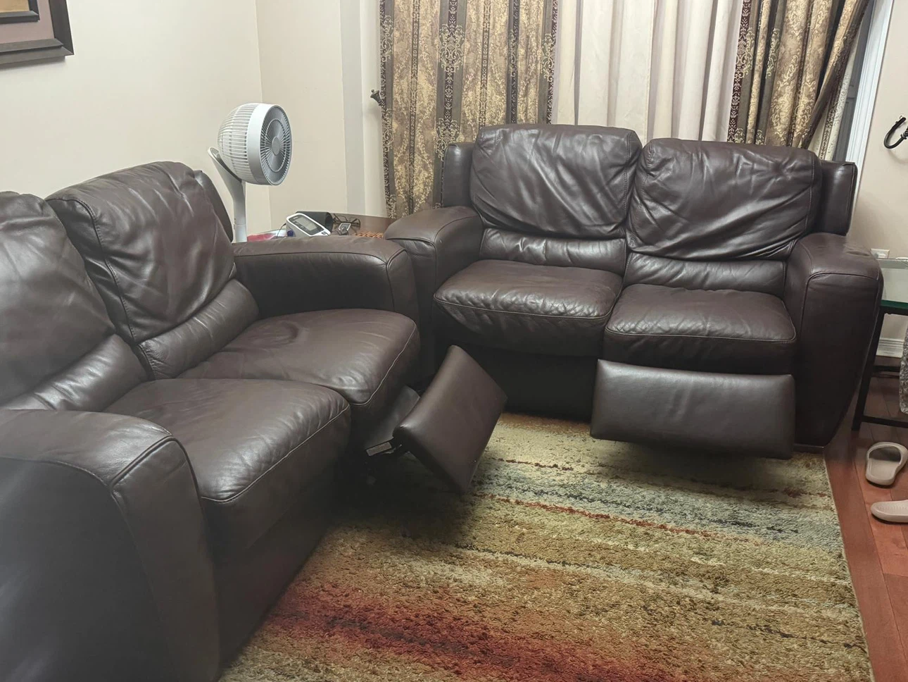 Dark Brown Leather Loveseat Recliner - photo 4
