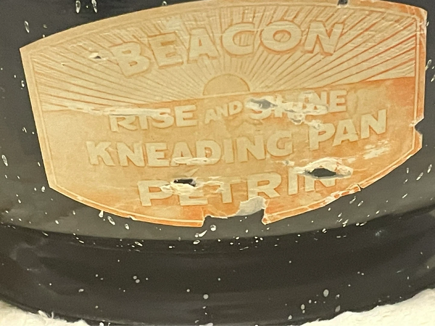 Beacon Rise and Shine Kneading Pan