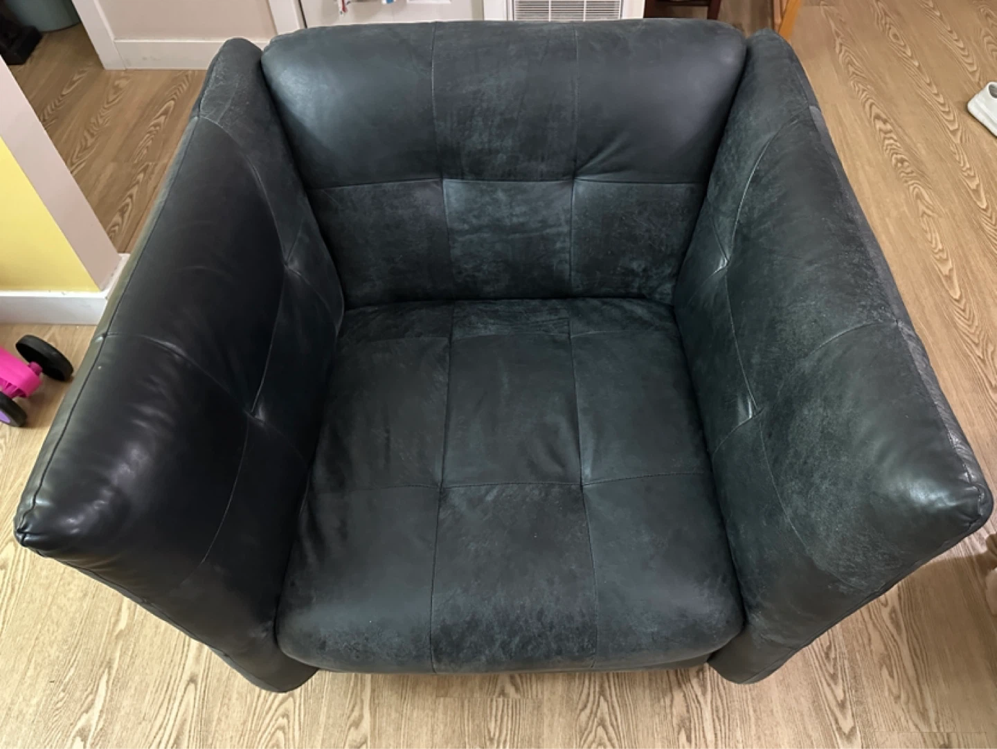 Chateau d'Ax Modern MCM Style Leather Lounge Chair (CAN DELIVER) - photo 4