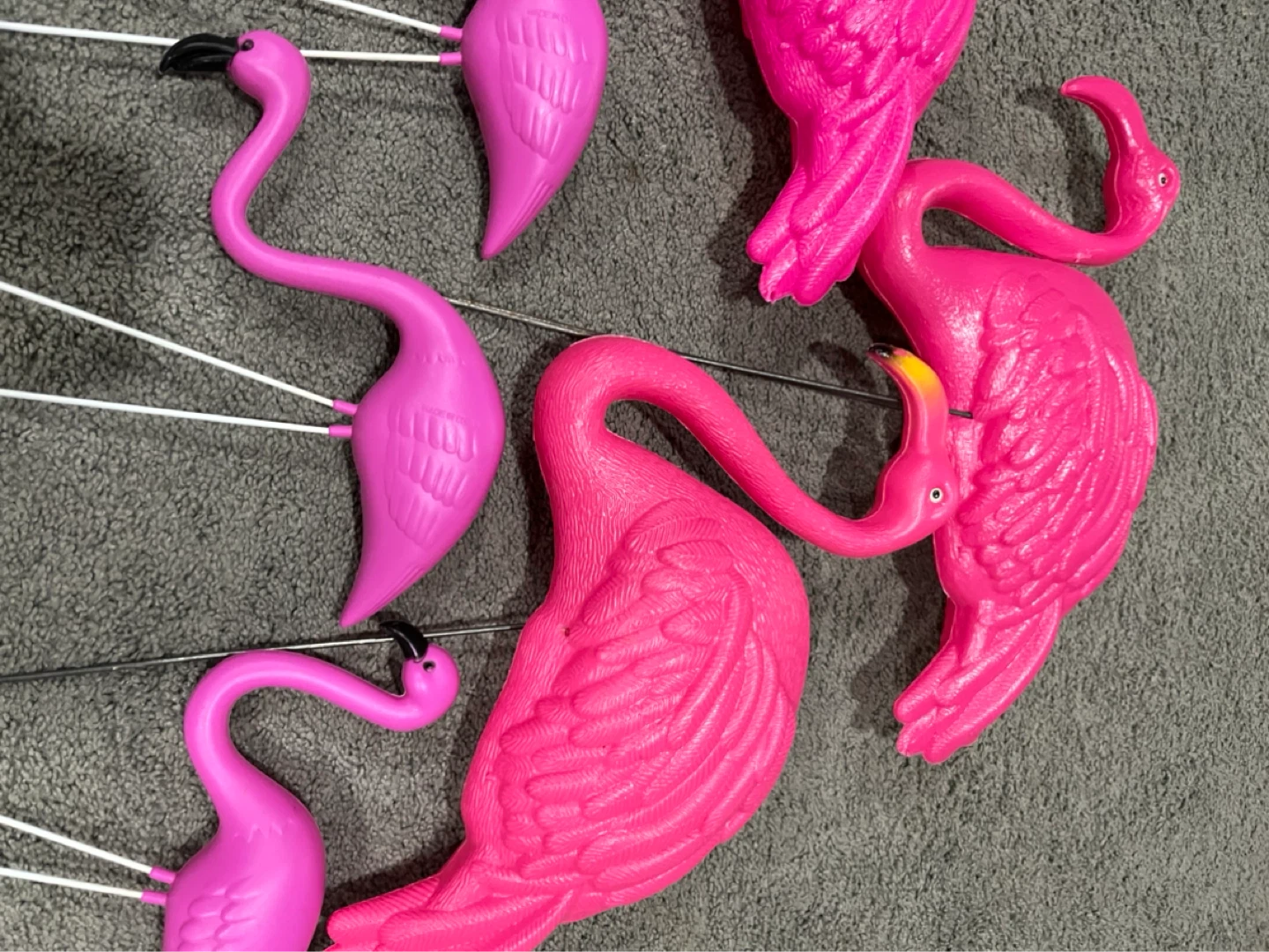 Pink Plastic Flamingo Lawn Ornaments (Set of 5) - photo 4