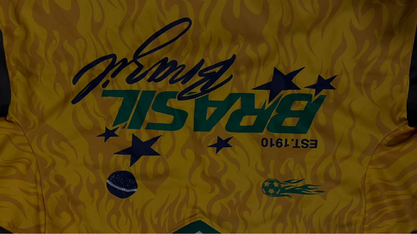 Brasil Retro Soccer Jersey - photo 2