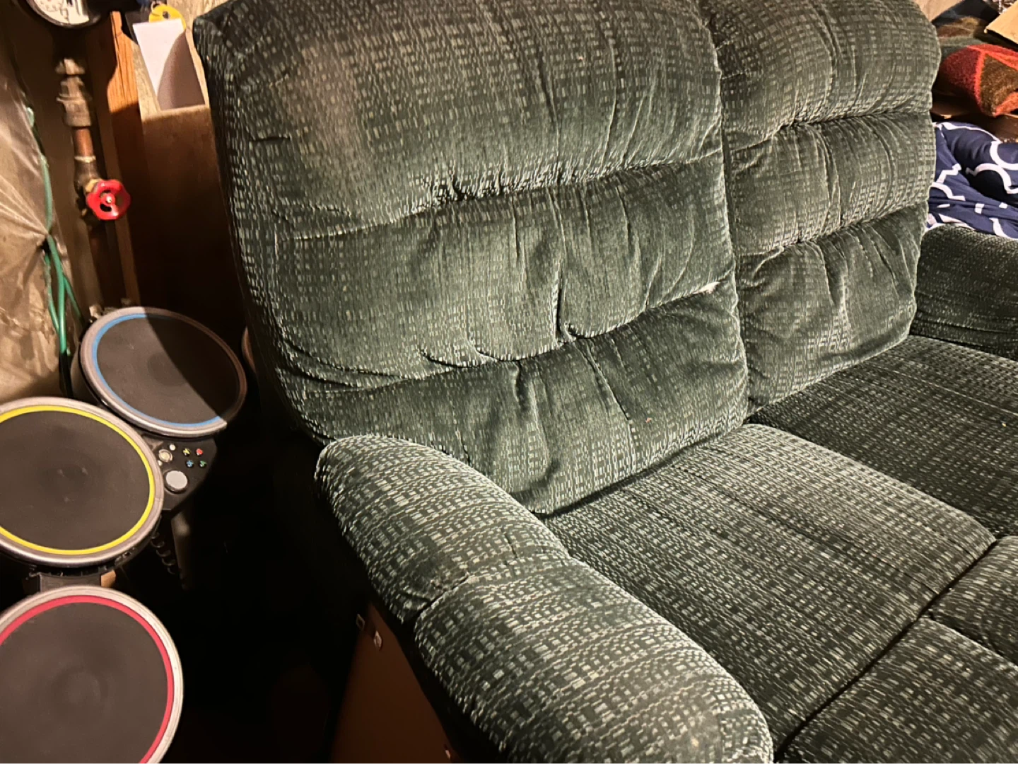 Couch - photo 2