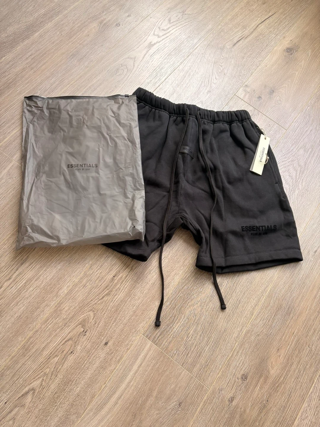 Fear of God Essentials Sweat Shorts - photo 2