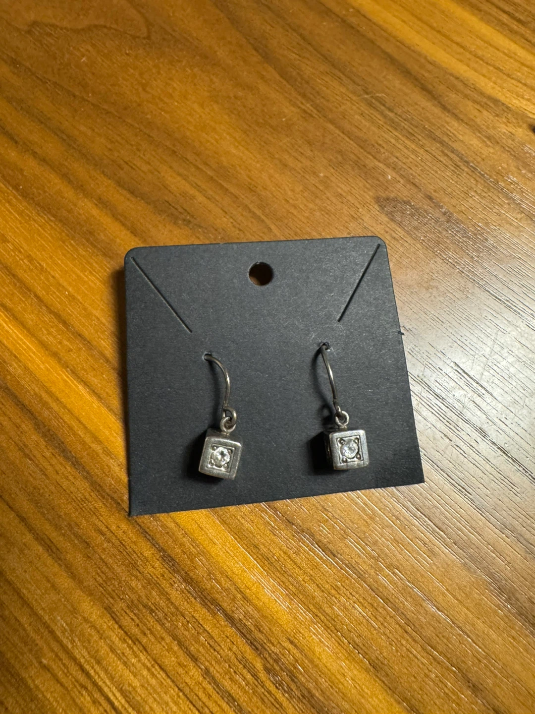 Pair of Vintage Earrings - photo 2