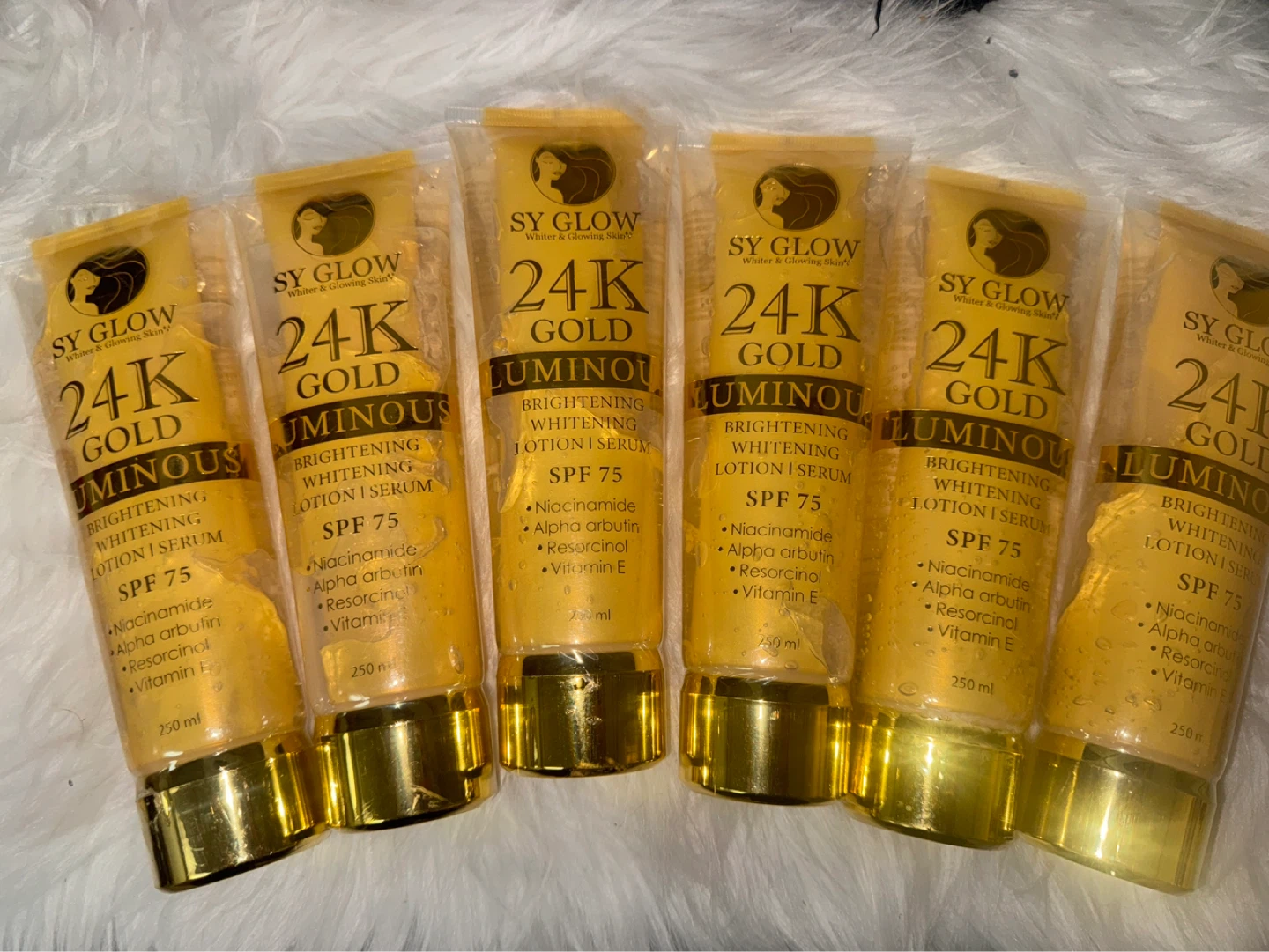 SY GLOW 24K Gold Luminous Brightening Lotion Serum SPF 75