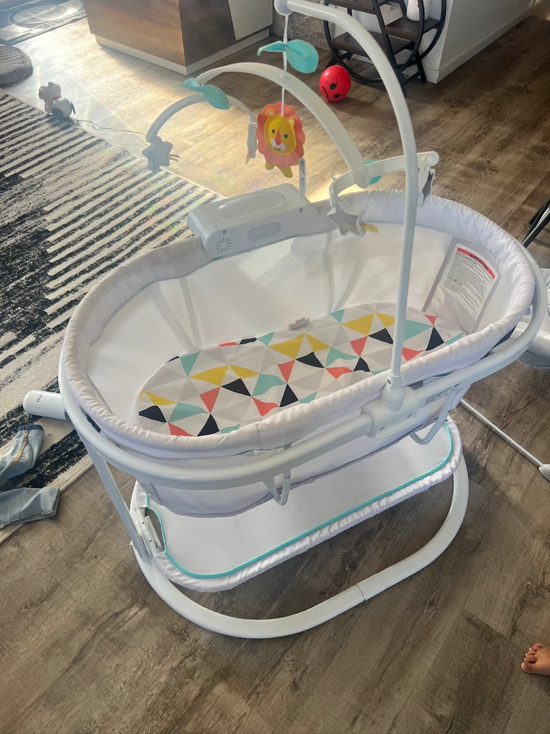 Fisher-Price Rock 'n Play Sleeper - photo 2