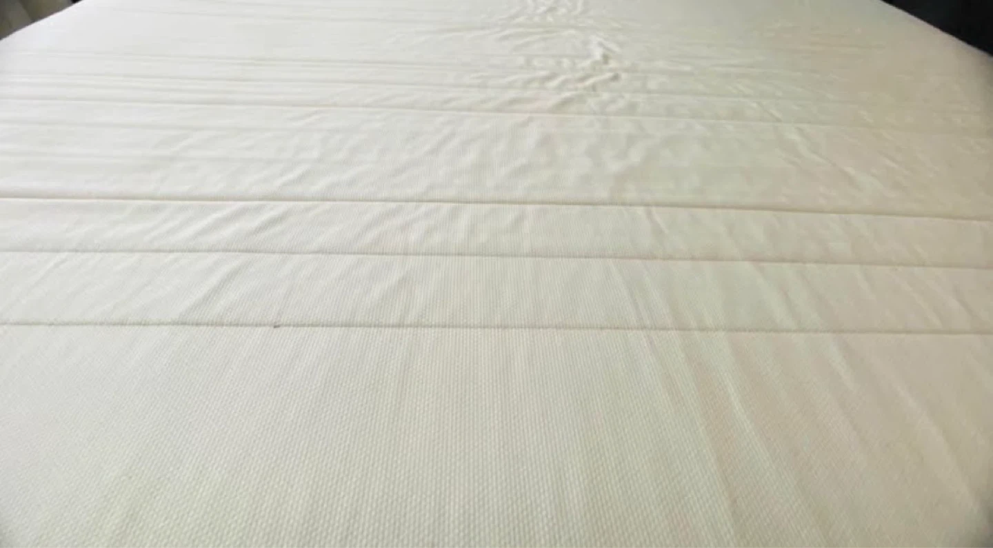 King-Size Memory Foam Mattress – Very Good Condition | IKEA - photo 4