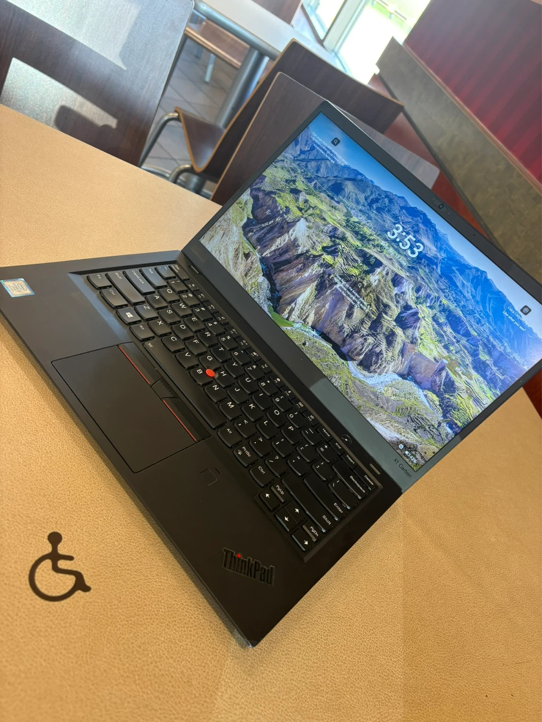 Lenovo ThinkPad X1 Carbon Laptop - photo 3