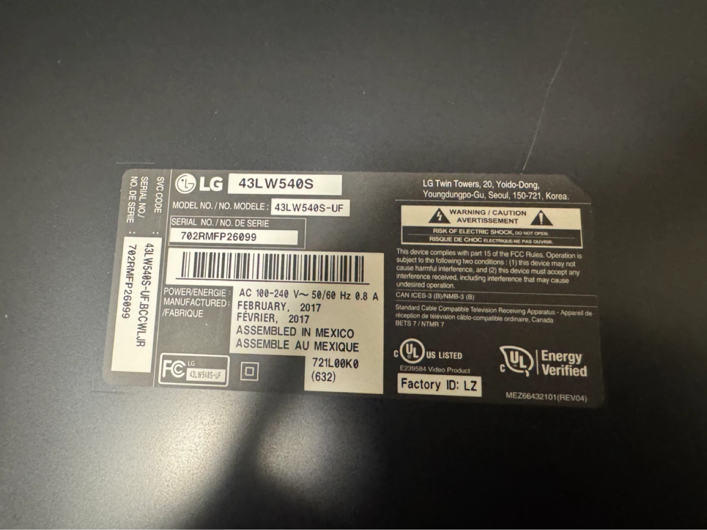 LG 43 inch TV with Remote. - photo 2