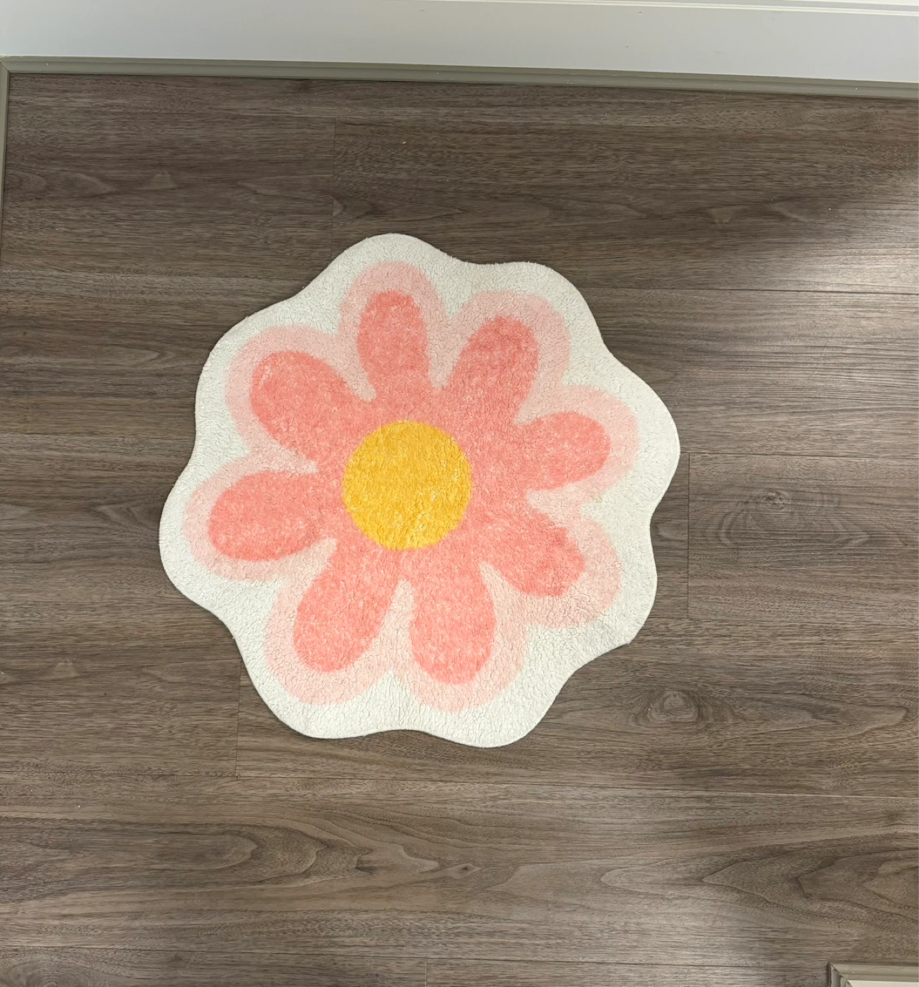 Flower Shaped Rug - Pink & Yellow