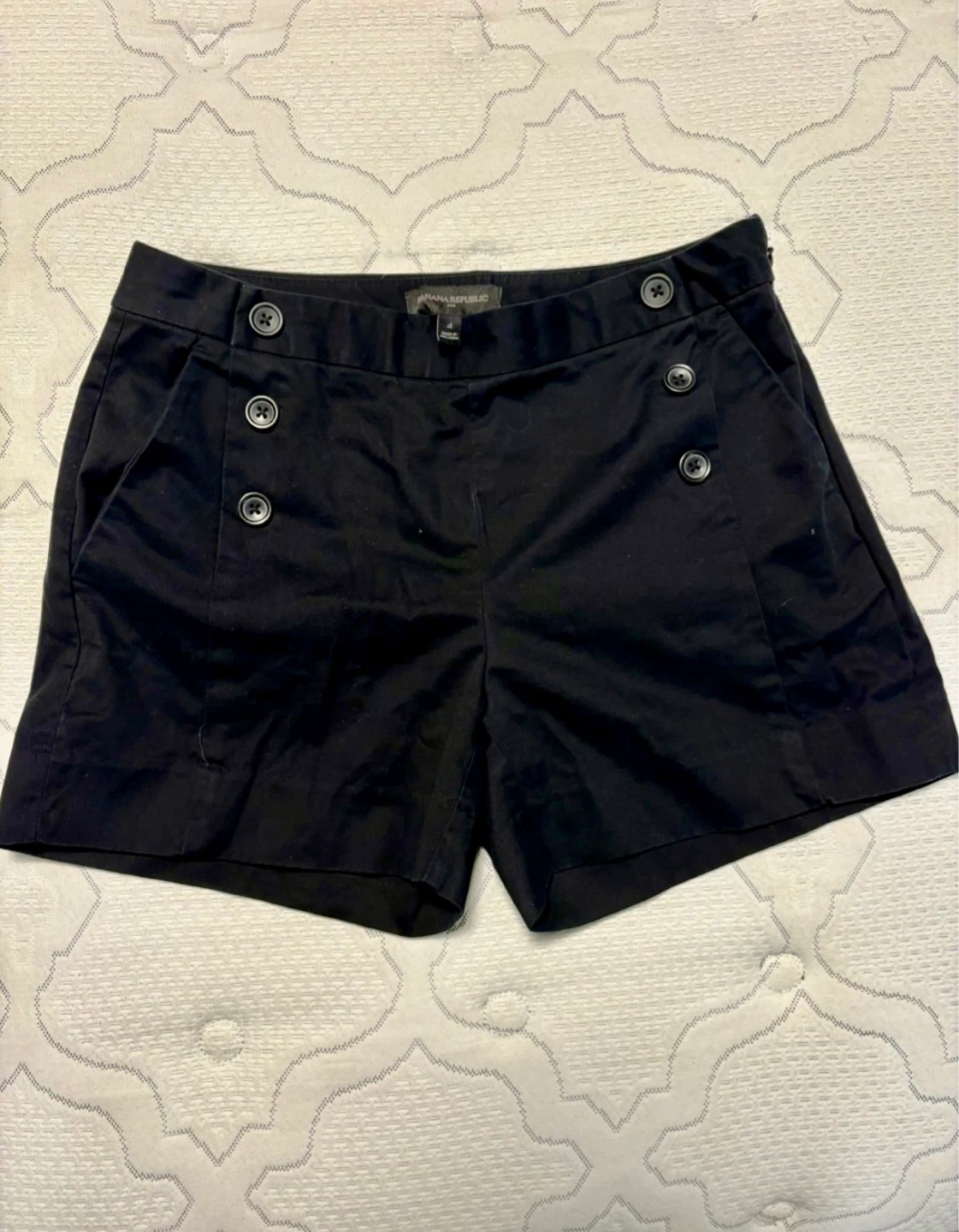 Banana Republic Black Sailor Shorts Size 4