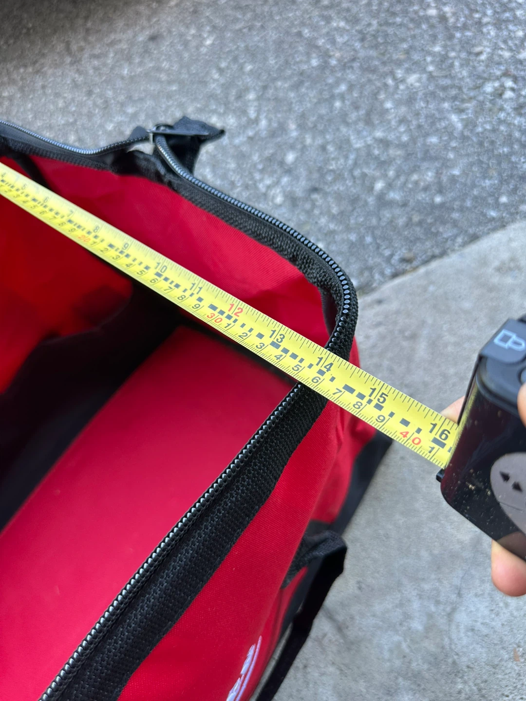 Milwaukee Red Tool Bag - photo 3